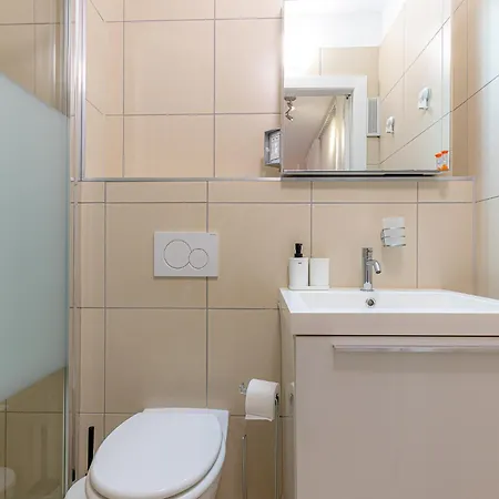 Daire Station With Free Parking