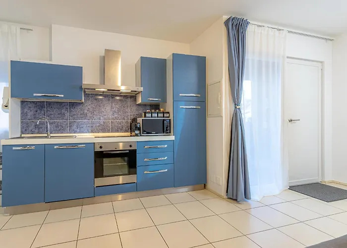 Station With Free Parking *